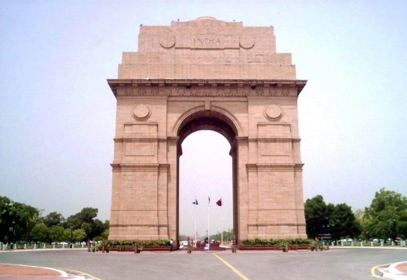 Interesting Facts About India Gate Delhi Vehicle